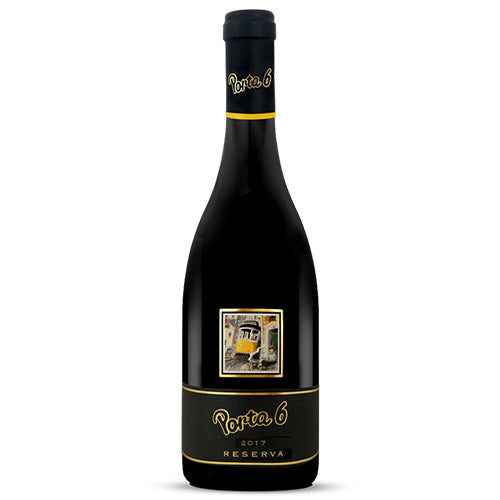 Wine bottle with 'Porta 6' label on a white background