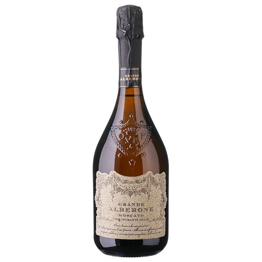 Bottle of Grande Alberone on a white background
